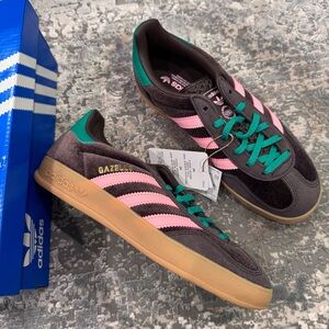 Adidas Gazelle Sneakers